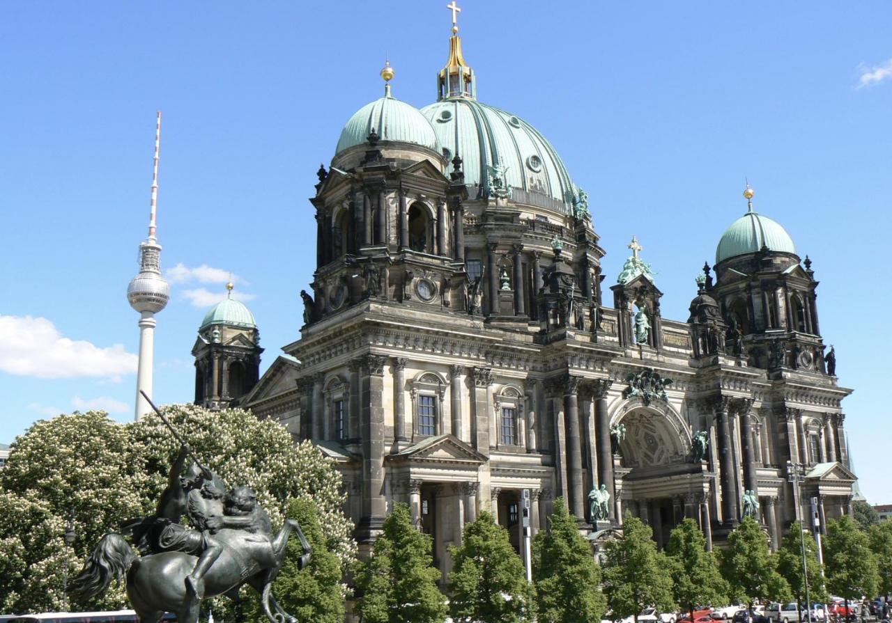 Best Apartment In The Center Of Berlin With Big Terrace Exterior foto